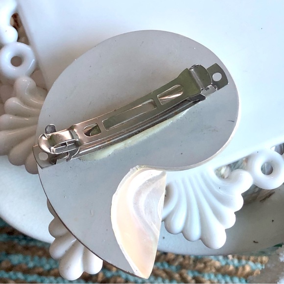 New! Last one! Natural Polished White Nautilus Seashell Barrett - Picture 4 of 6